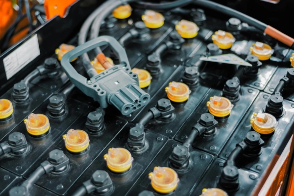 old forklift battery to be recycled