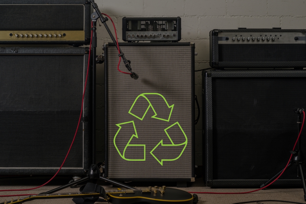 Amplifier with green recycle symbol
