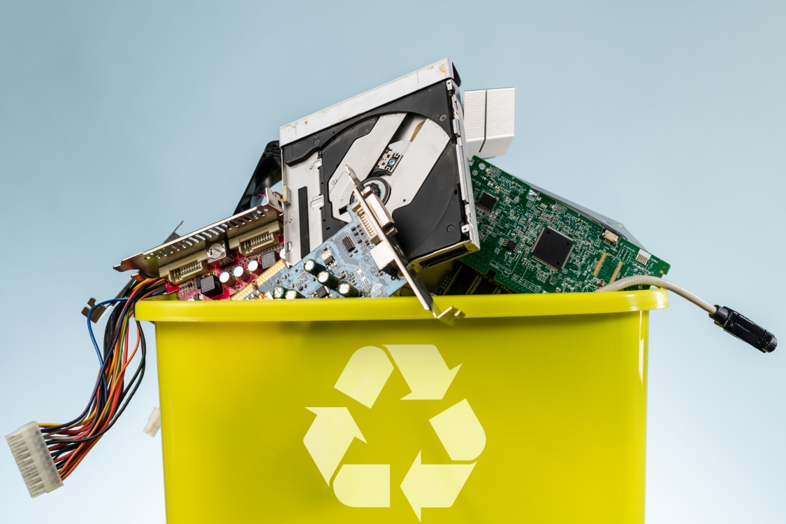 recycling electronics reduces e-waste