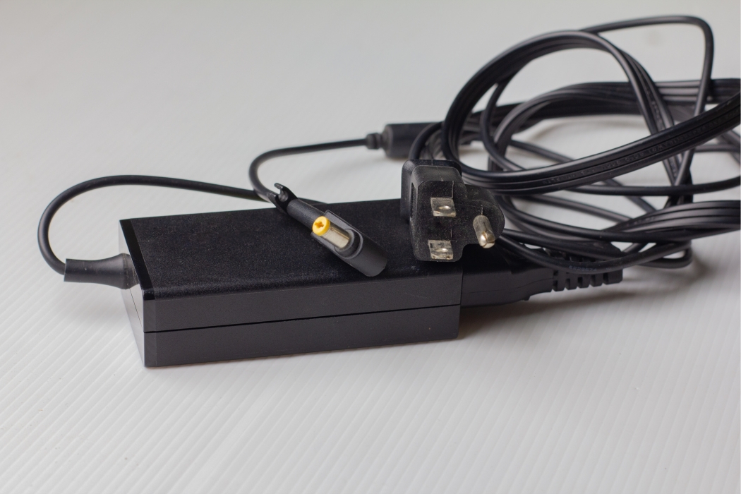 laptop charger to recycle