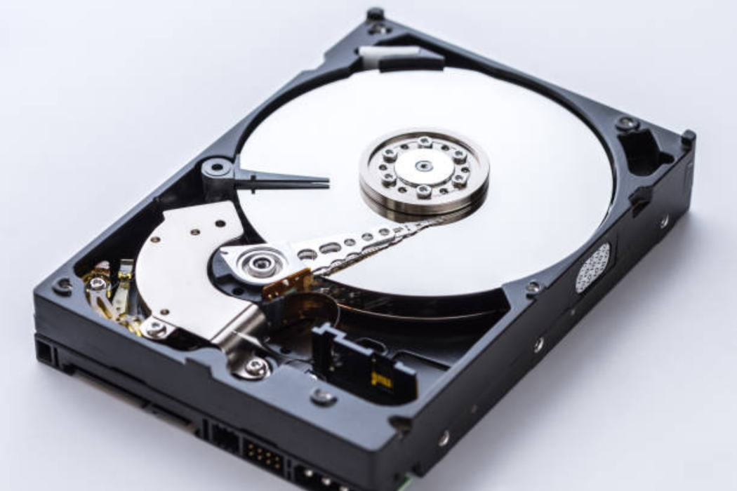 inside a hard drive graphic