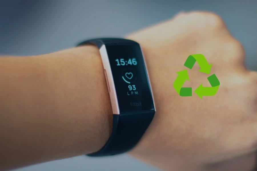 fitbit recycling graphic